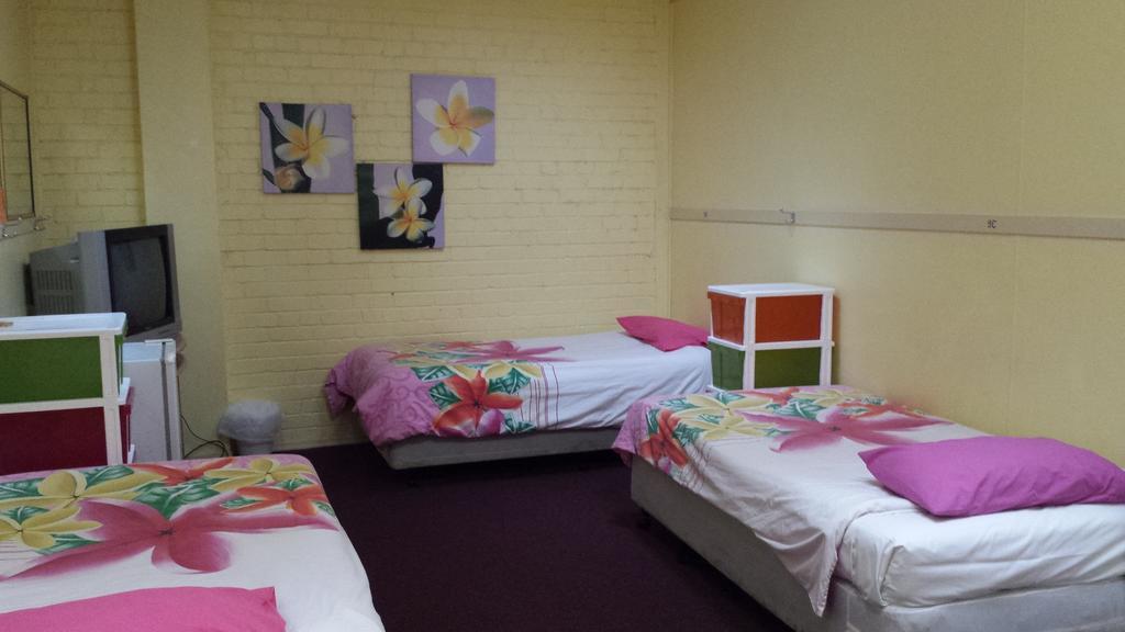 Gecko'S Rest Budget Accommodation & Backpackers Mackay Habitación foto